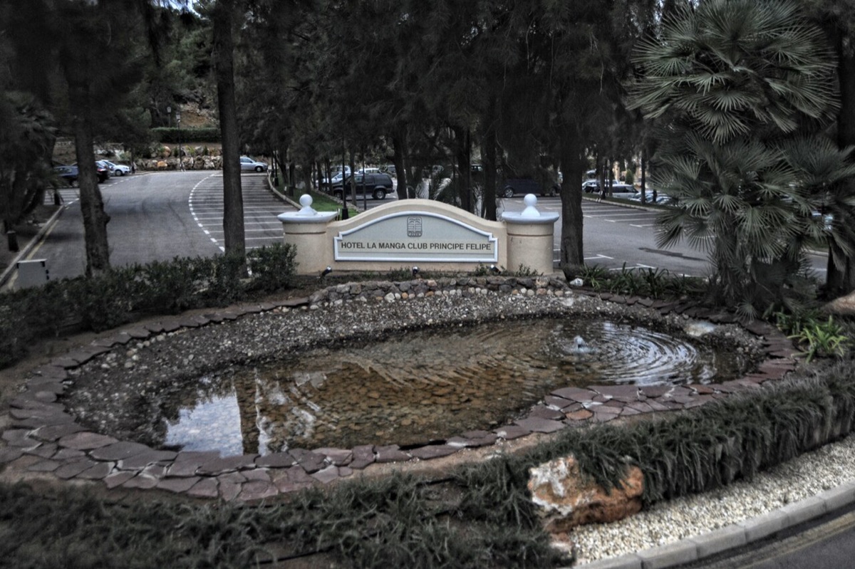 Entrada del hotel de La Manga Club
